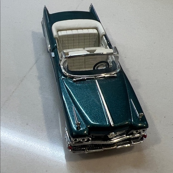 Matchbox Collectibles Classic 1958 Buick Special Convertible Toy Car - Green - Picture 2 of 5